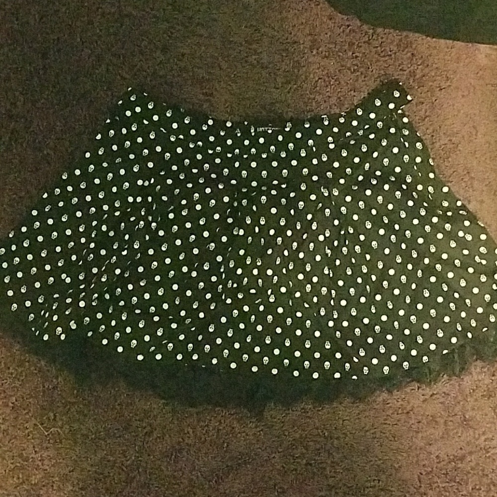 Hot Topic Polka Dot Skull Mini Skirt